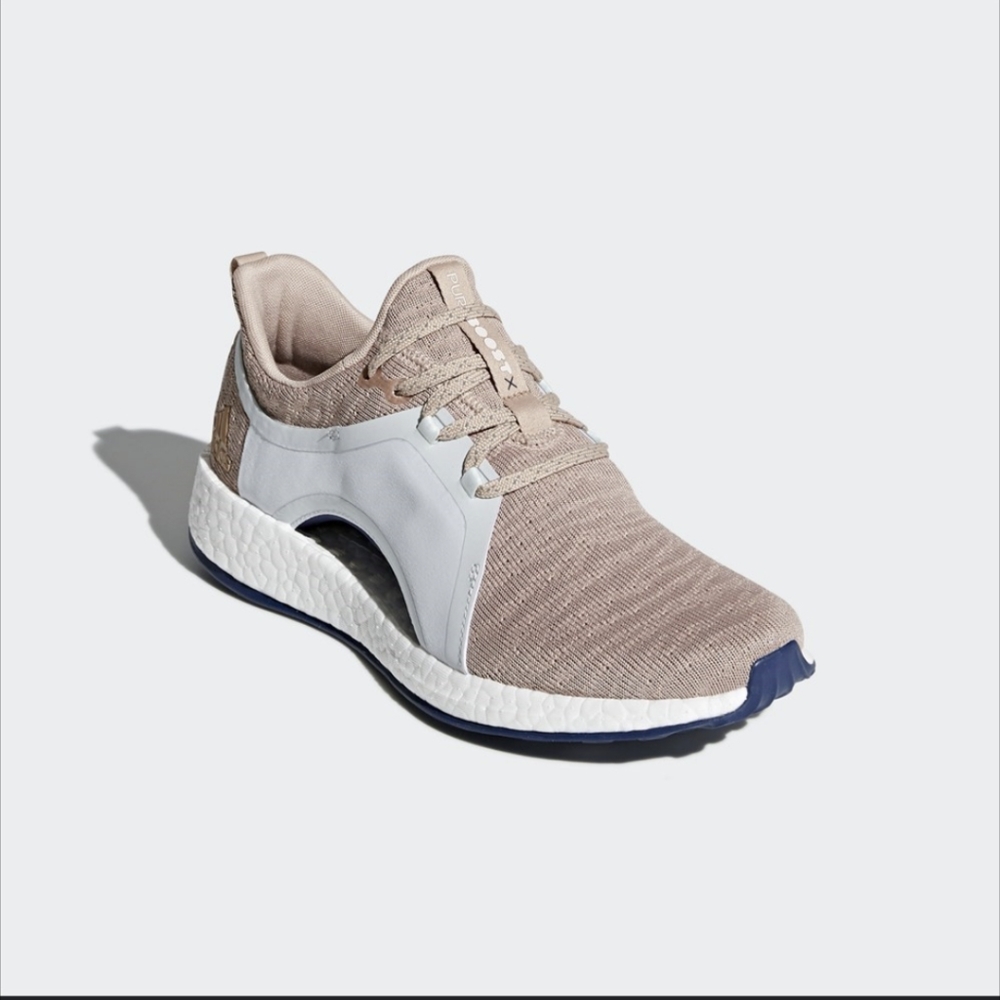 NWOT Adidas Pureboost Rose gold, size 6.5